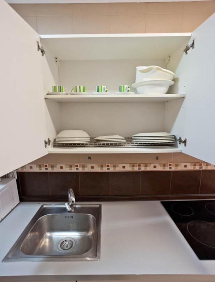 Stopbarcelona Universidad Apartment *